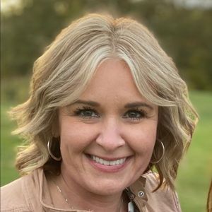 Meet your Posher, Rebecca